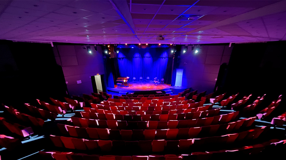 The Institut français de Grèce chooses CHAUVET & ChamSys