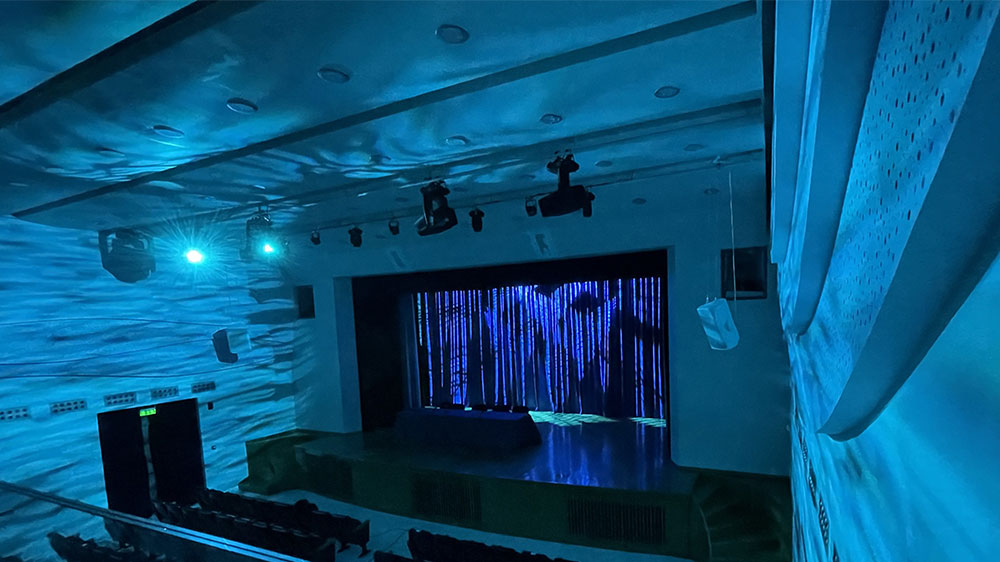 Saint-Paul - Delasalle schools are equipped with CHAUVET and ChamSys